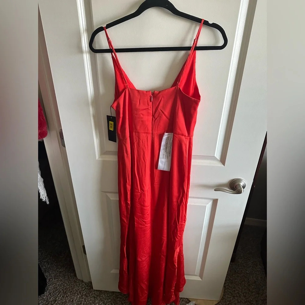 NWT BCBGMAXAZRIA Faux Wrap Ruched Ruffle Dress Size 6 - Picture 5 of 8